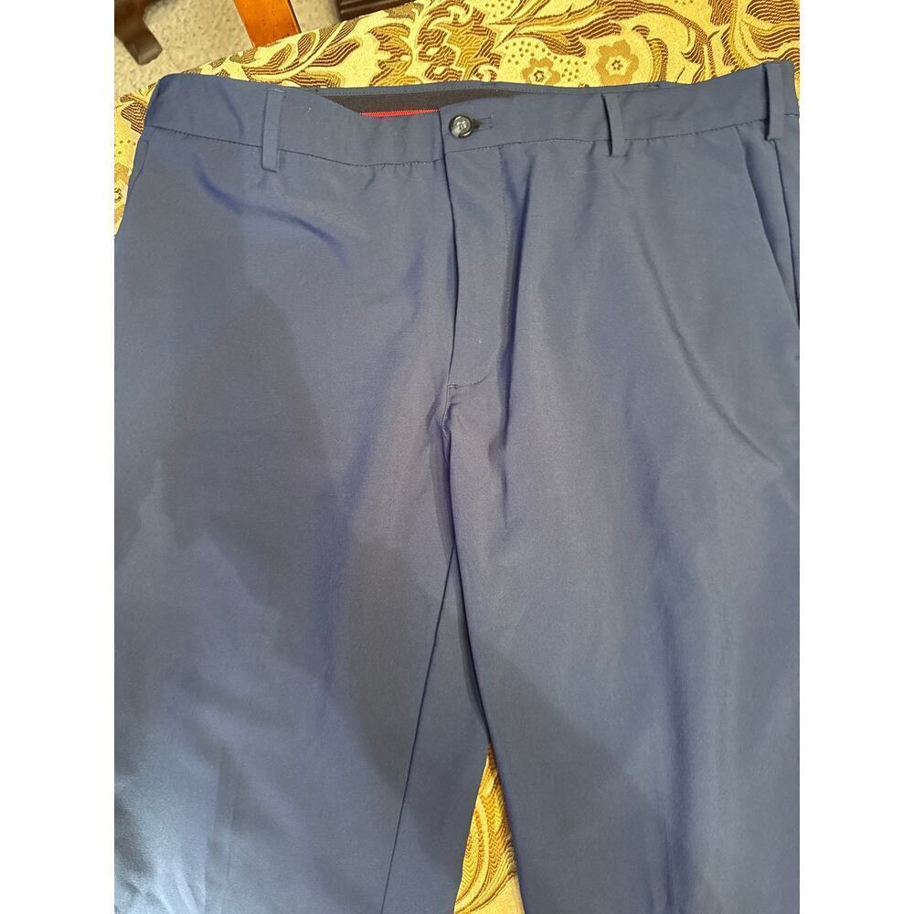 VAN HEUSEN FLEX NAVY BLUE PANTS SIZE 36x30 - Picture 2 of 4